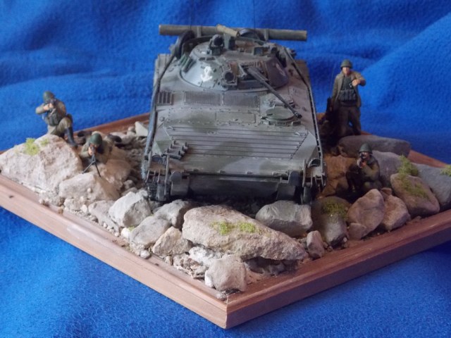 БМП-2Д и мотострелки