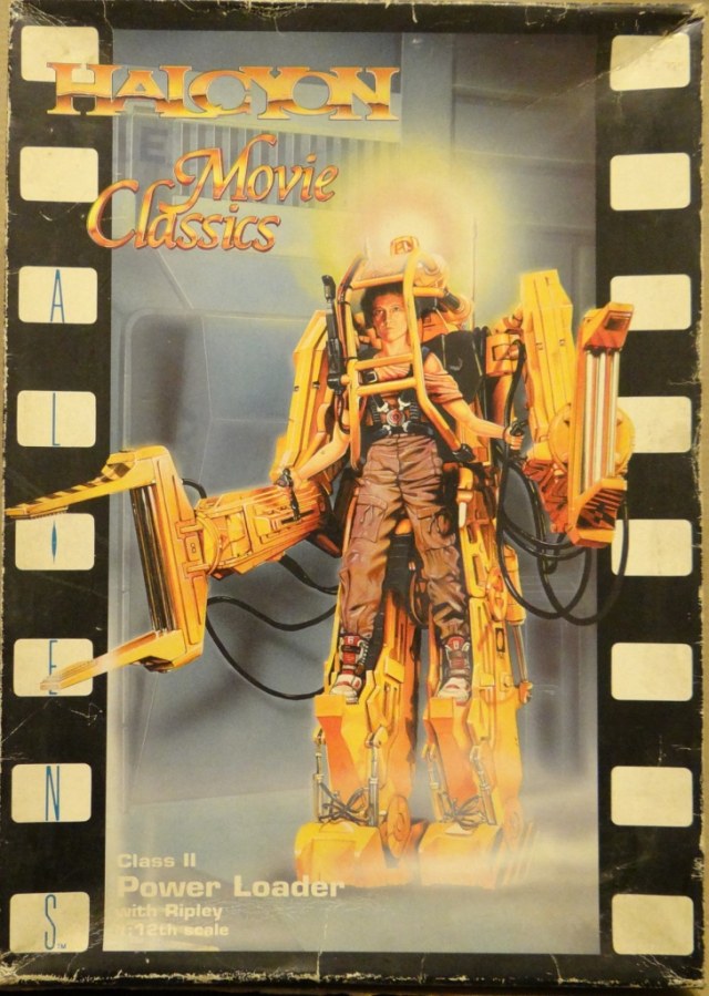 Рипли в погрузчике