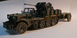 Sd.kfz 10 + Flak 30 + Sd.Ahn 51