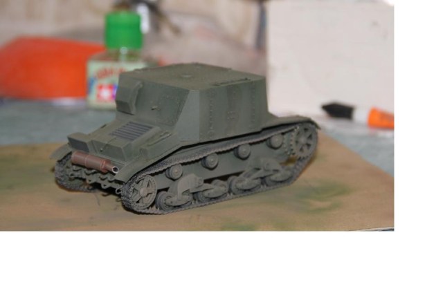 очередной подвозчик боеприпасов