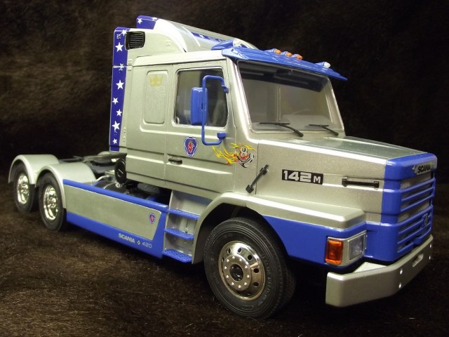 SCANIA T142м "Great Bear"