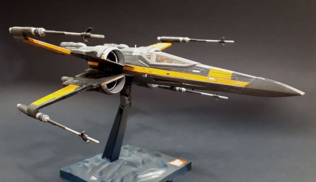 Poe's Dameron X-Wing Fighter
