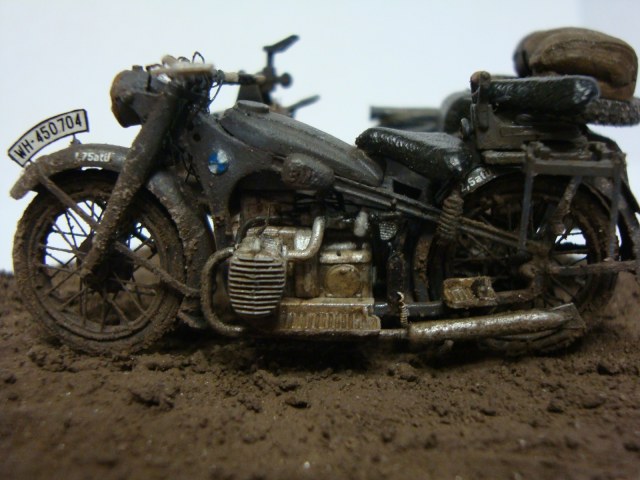 Немецкий мотоцикл БМВ Р-12 с коляской