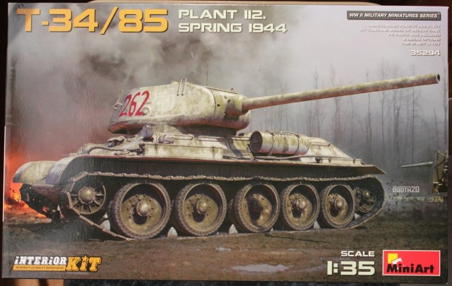 T-34/85 Plant 112. Spring 1944. Interior Kit.
