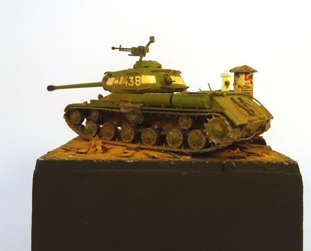 Ис-2 в городе.