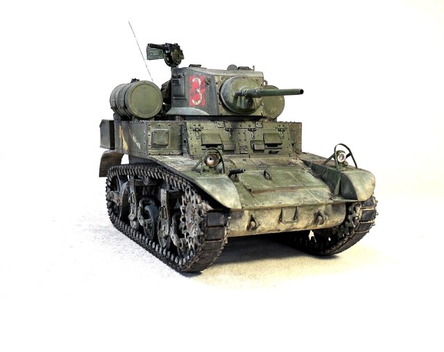 М3А1 Stuart ( или просто Стюарт с бабами)
