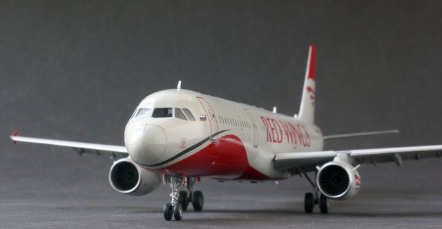 Airbus A321 Red Wings VP-BRM