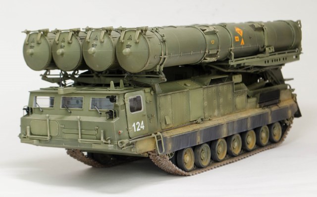 9А83 —  самоходная пусковая установка из состава ЗРС С-300В.