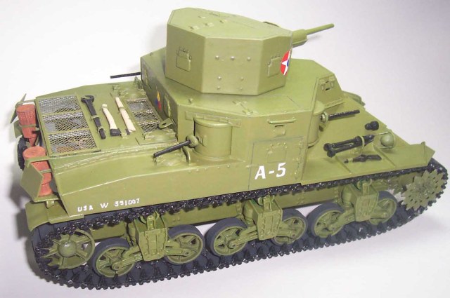 Средний танк M2A1