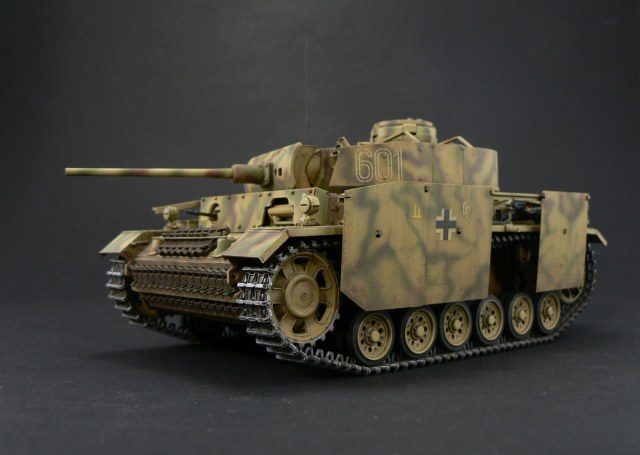 Sd.Kfz.141 Pz.Kpfw.III Ausf.M mit Schürzen