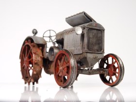 Трактор СХТЗ 15/30 с бороной БЗТ-1,2 (ЗИГЪ-ЗАГЪ № 36)