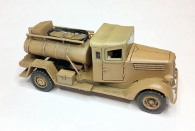 Japanese Army (Navy) Fuel Truck Isuzu TX-40