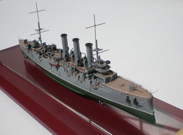 Крейсер1-го ранга "Аврора"