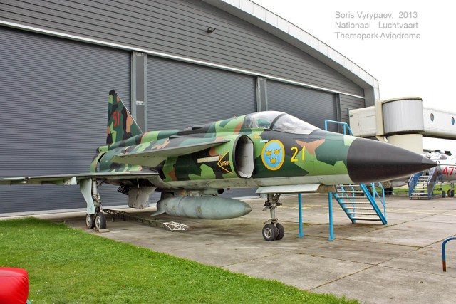 SAAB J-37 Viggen