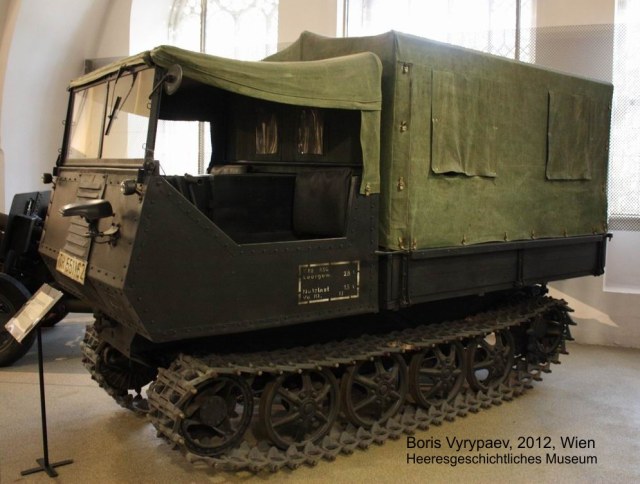 Артиллерийский тягач Raupenschlepper Ost