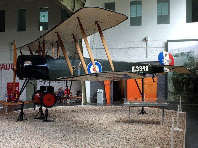 AVRO 504