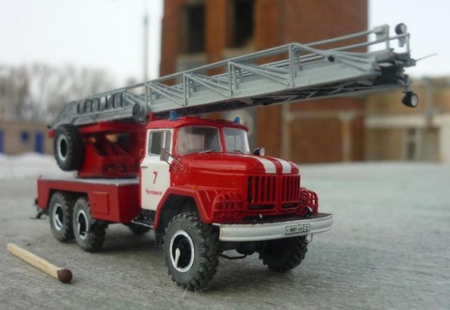 АЛ-30(131)ПМ506 1:72