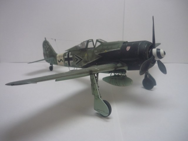 FW-190A-8/R2  Wilhelm Moritz,IV.(Sturm)/JG3 1944