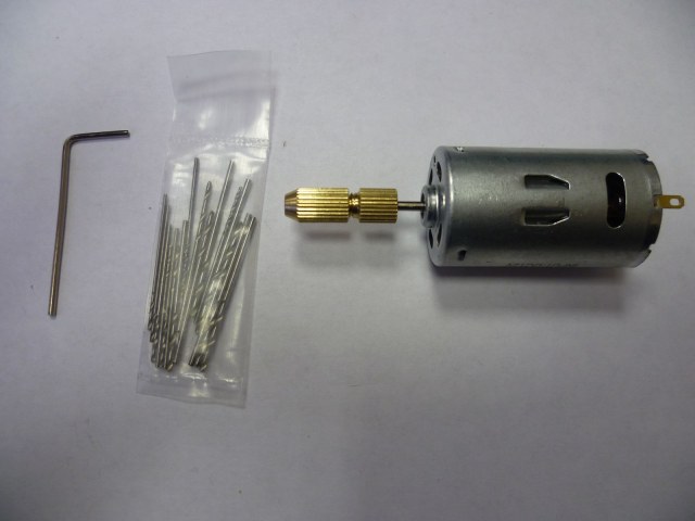 Мини электрическая дрель