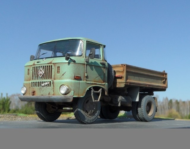 IFA W50L самосвал