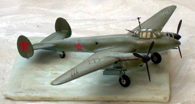 Пе-3 - ночная "пешка"