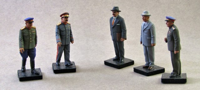 Сталин и его свита