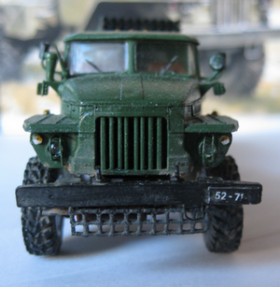 БМ-21 "Град" на базе Урал-375