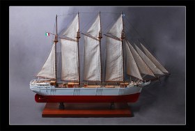 Четырех мачтовая шхуна "Сара А"