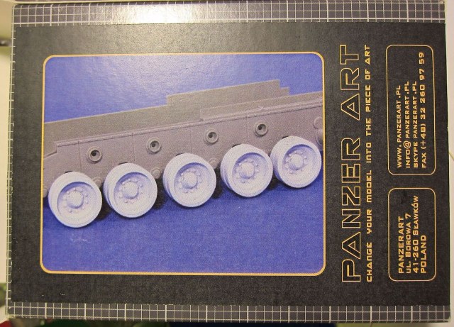 Road wheels for A34 "Comet" RE35-202