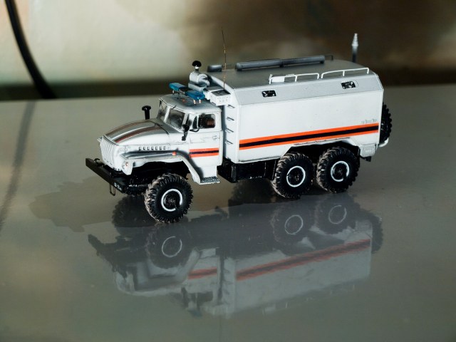 Урал-4320 МЧС штабной