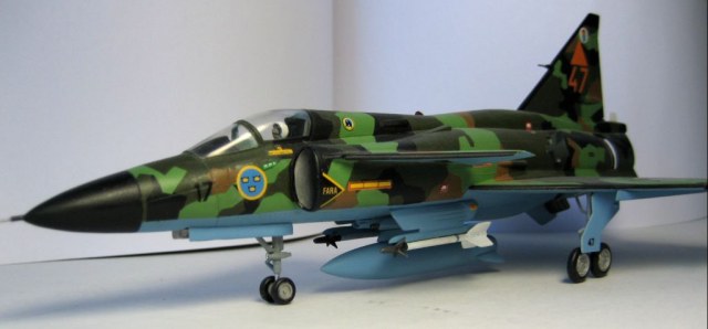 AJ-37 Viggen, Скандинавский гром.