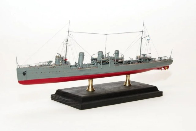 Эскадренный миноносец типа "Счастливый" 1914г.