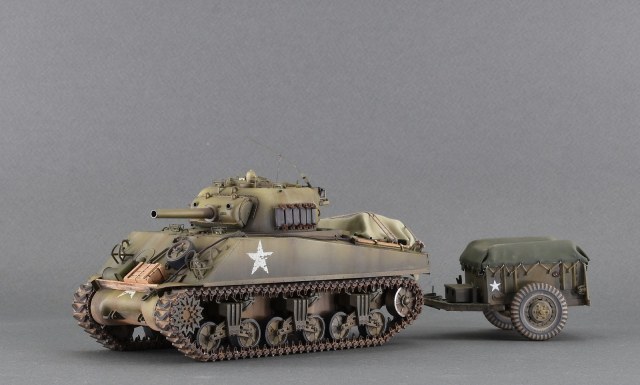 Sherman M4(105)