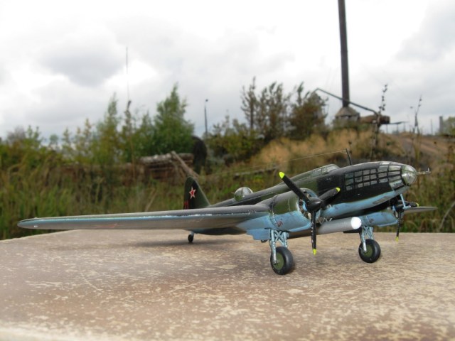 ИЛ-4 1:72 Макет