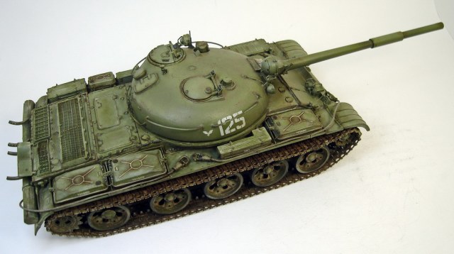 Танк Т-62 из состава 12-го танкового полка 4-й гвардейской кантемировской танковой дивизии. 1971 год.