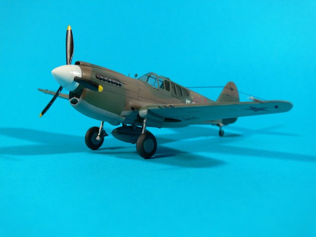 Curtiss P-40E Kittyhawk Покрышева