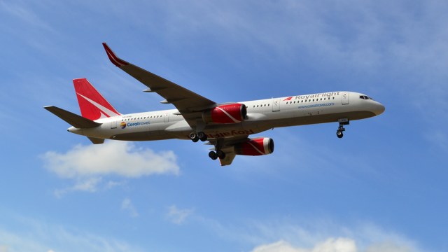 Boeing 757-200 Royal Flight VQ-BTB