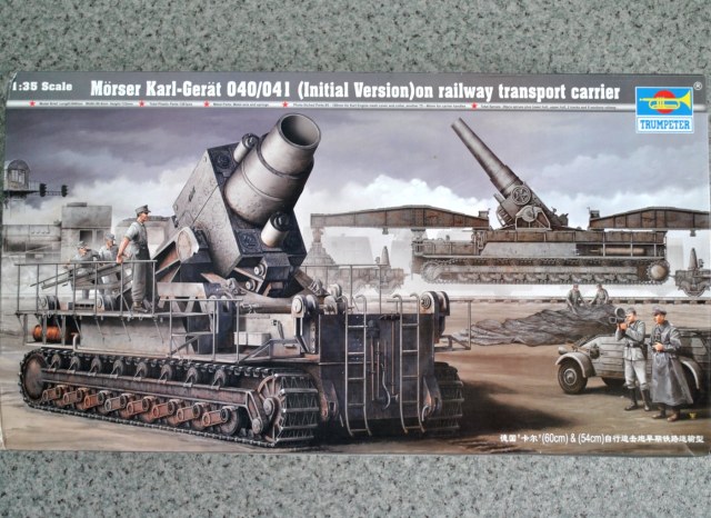 Morser Karl-Gerat 040/041 (Initial version) on railway transport carrier