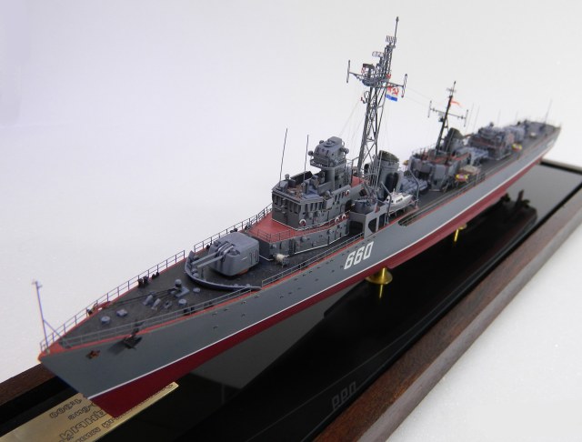 Эскадренный миноносец "Отрадный", проект 30-бис