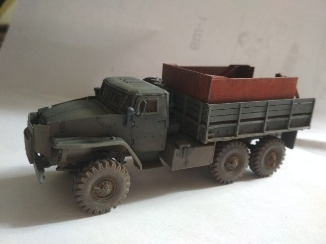 Бронированный УРАЛ-375Д