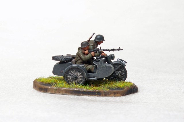 Мотоцикл R-12