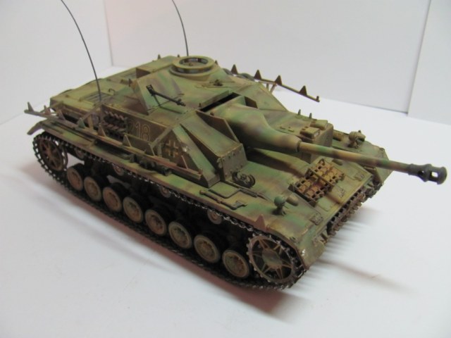 Sturmgeschütz IV (StuG IV, Штурмгешютц IV, Штуг IV)