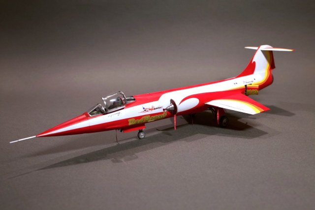 Lockheed F-104 Starfighter (N104RB "Red Baron")