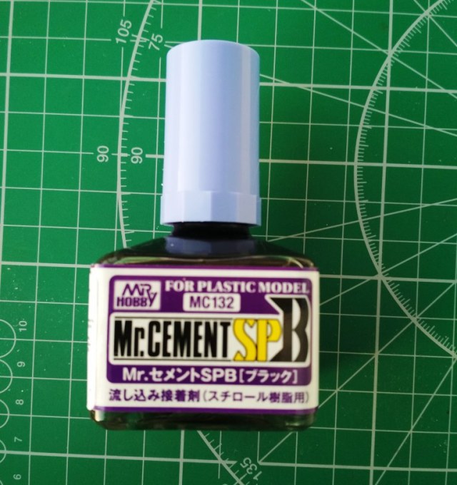 Черный клей