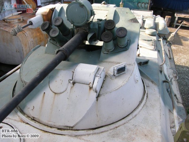 w_btr80a_114.jpg