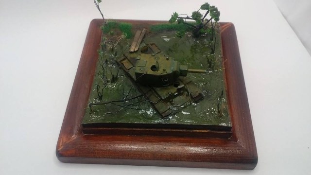 Исполин увязший в болоте