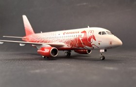 SSJ-100 RA-89022 Россия "Вельская тройка"