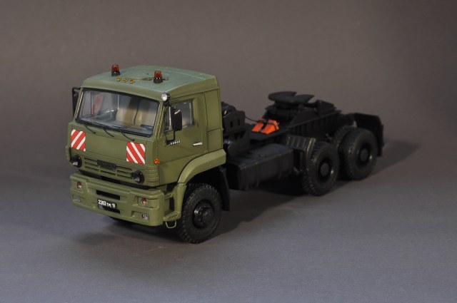 КАМАЗ 65225+ЧМЗАП 5247Г