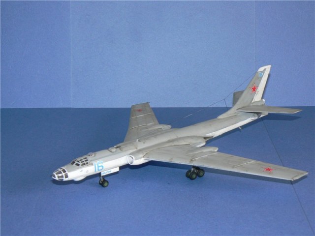 Ту-16