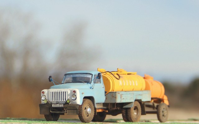 Газ-53 молоковоз с прицепом бочка